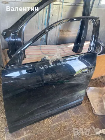 лява страница врата колона audi Q3 sportbake , снимка 2 - Автомобили и джипове - 49851559