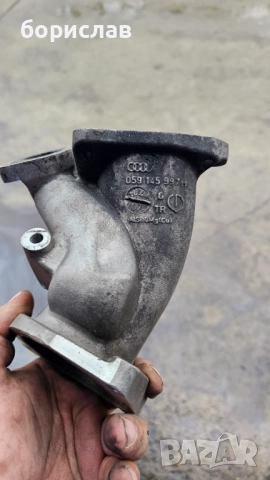 Коляно смукател и егр за Audi Q7 , снимка 2 - Части - 51956021