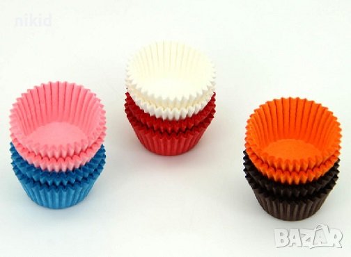 50 бр плитки малки хартиени капсули кошнички форми за бонбони хапки парти