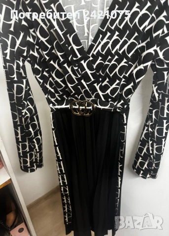 Елегантна Плисирана рокля 