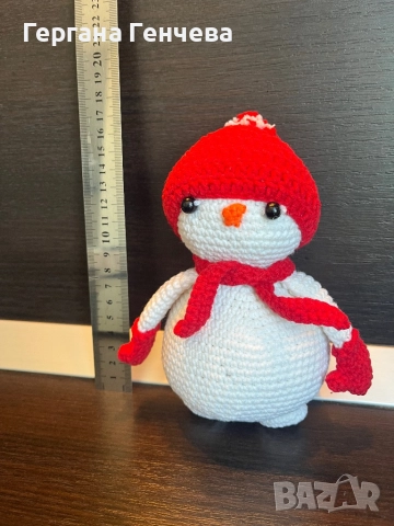 Ръчно плетен снежен човек – уникална декорация или подарък!, снимка 2 - Други - 52537472