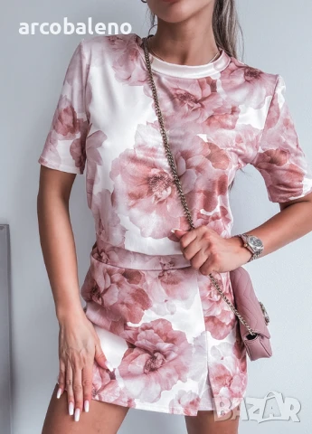 Дамски летен комплект от две части с цветен десен, блуза + пола къси панталони, 2цвята , снимка 3 - Комплекти - 50597677