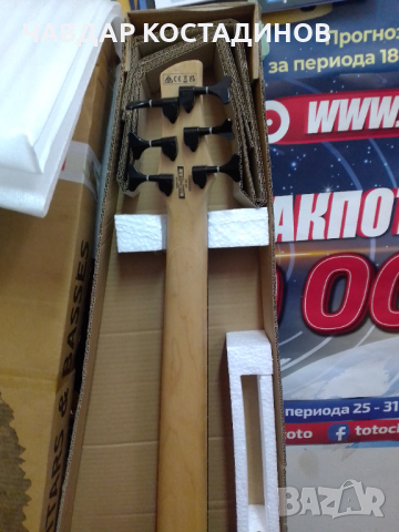 Продавам изгодно почти нов 6 струнен бас Ибанец за 790 лв., снимка 6 - Китари - 44623157