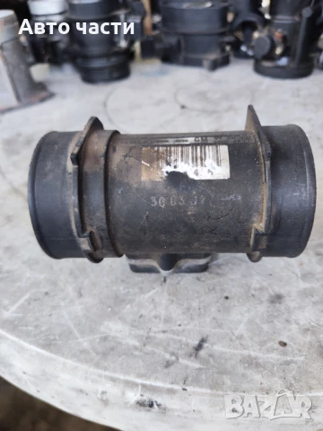 Дебитомер 90411957 за OPEL VECTRA B (36_) 2.0 i 16V (1995 - 2002)