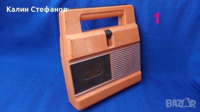 Първия българско произведен касетофон Монтана, напълно работещ, снимка 2 - Антикварни и старинни предмети - 42847731