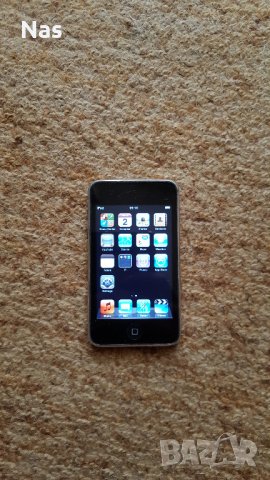 Продавам ipod touch 2nd 8gb