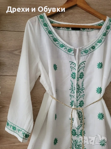 Бяла туника със зелени бродерии , снимка 5 - Туники - 54096614