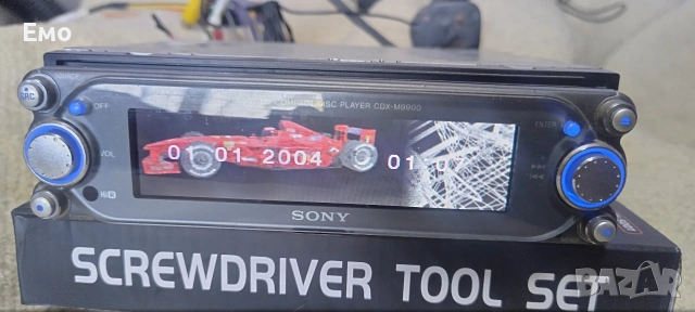 Автомобилен CD player CDX-M9900