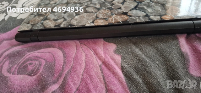 Лаптоп Toshiba Satellite C55-C-тъчскрийн Intel Pentium Quad-Core N3700 (2.40GHz) 8GB , снимка 3 - Лаптопи за дома - 53054281