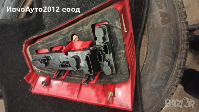 Стоп десен оригинален Volkswagen golf 4 variant, снимка 4 - Части - 53191389