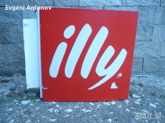 реклама двустранна светеща на Illy, снимка 4 - Рекламни табели - 54245397