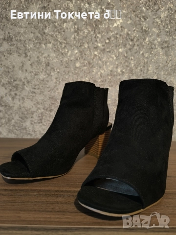 Обувки на ток, снимка 2 - Дамски обувки на ток - 52687982