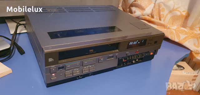 Видео рекордер Panasonic NV-688-B , снимка 3 - Плейъри, домашно кино, прожектори - 35240395
