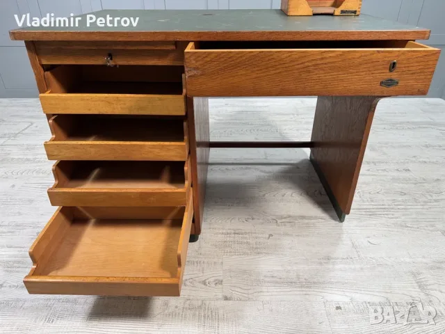 Винтидж бюро в индустриален стил Г447, снимка 3 - Бюра - 55980192