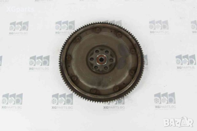 Маховик за Mazda 3 1.4i 84 к.с. (2003-2009), снимка 2 - Части - 42520045