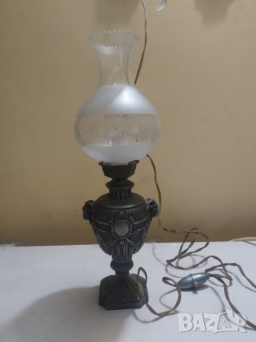 барокова настолна лампа, снимка 1 - Настолни лампи - 40441085