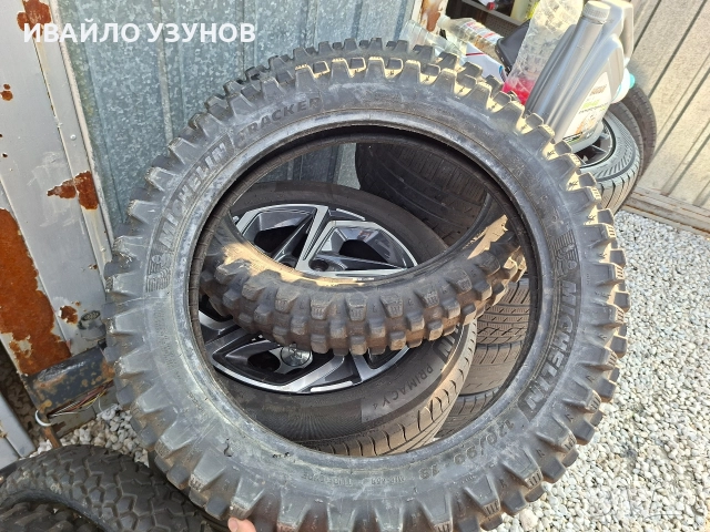 120/90-18 MICHELEIN  2 бр , снимка 9 - Гуми и джанти - 52739750