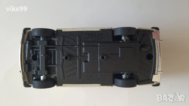 Метални колички Trabant 601 Welly, снимка 11 - Колекции - 53561773