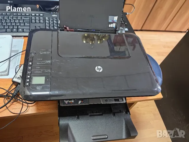 Мастиленоструйни принтери HP Deskjet 1000 и HP Deskjet 3050 , снимка 1