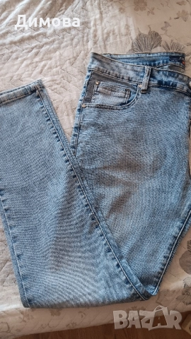 Дамски дънки, снимка 2 - Дънки - 51481488