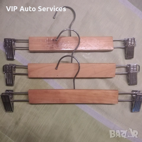 Закачалки за панталони - за да има ред в гардероба!