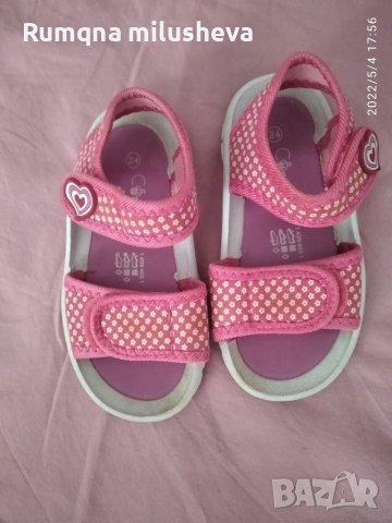  Обувки  и сандали за момиче пантофи, снимка 12 - Детски сандали и чехли - 24800620