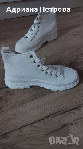 Продавам чисто нови кец маратонка, снимка 2 - Маратонки - 51669988