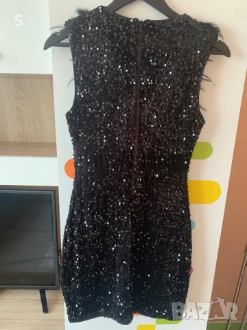 Рокля с паети и пера S размер , снимка 2 - Рокли - 53951253