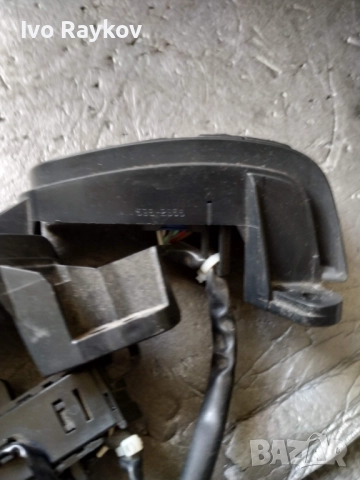 Бутони , волан за Toyota Avensis T25 2007 , 75B596 , Ляв волан, снимка 11 - Части - 45914807