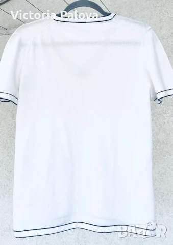 Блуза-тениска / топ с V деколте, снимка 8 - Корсети, бюстиета, топове - 50674492