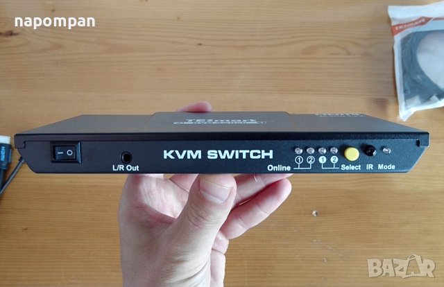 4K KVM суич за свързване на два компютъра с един монитор мишка клавиатура, снимка 5 - Други - 42756837