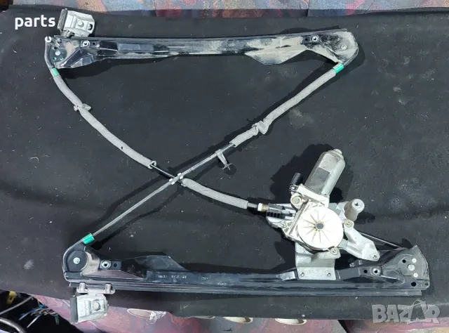 Преден Десен Стъклоповдигач и Моторче Форд Фокус Мк1 (3), снимка 5 - Части - 49240752
