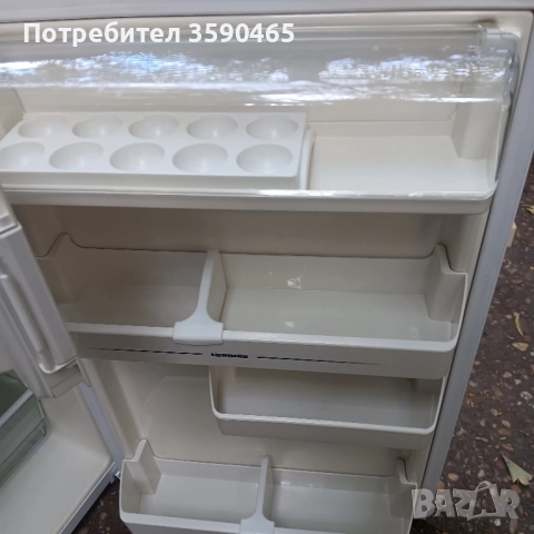 малък хладилник Либхер, снимка 4 - Хладилници - 52031142