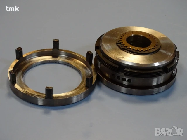 Електромагнитен съединител ZF EK 10 dC Electromagnetic multiplate clutch 24VDC, снимка 6 - Резервни части за машини - 50939063