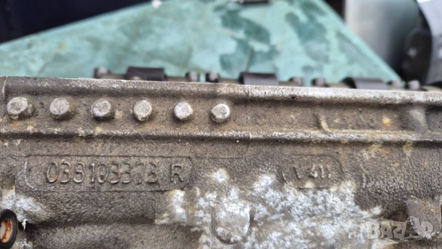 Глава glava VW AUDI SEAT SKODA 1.9/2.0 TDI 8V PD 038103373R, снимка 2 - Части - 47670144