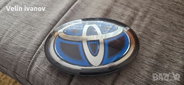 емблема за Toyota C-HR