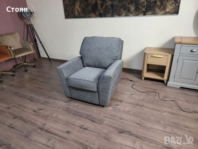 Сив фотьойл от плат с електрически релаксиращ механизъм