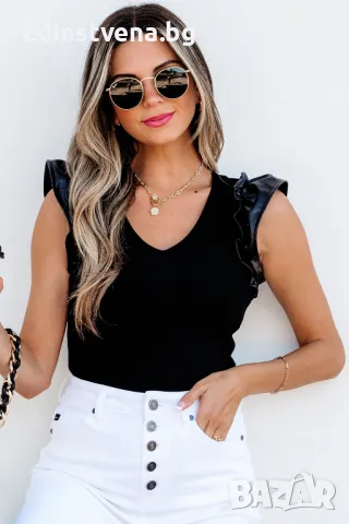 Разпродажба! Дамско елегантно боди в черно с къси кожени ръкави