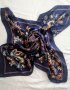 Тъмно син шал с цветя 80/75, снимка 2