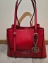 Дамска чанта GUESS, снимка 1
