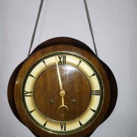 Стар немски механичен стенен часовник. Месечен с едно навиване., снимка 1 - Антикварни и старинни предмети - 32161430