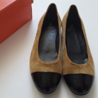 Нови и оригинални балерини Benetton размер 40 , естествена кожа, снимка 1 - Дамски ежедневни обувки - 30773157