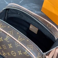 Козметична чанта Louis Vuitton, снимка 2 - Други - 39423995