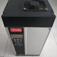 Честотен регулатор инвертор Danfoss VLT 5002 Frequency Converter , снимка 2 - Електродвигатели - 42594256