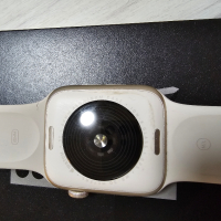 Apple Watch SE2 2022 44мм, снимка 2 - Смарт часовници - 44684218