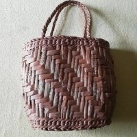 Плетена сламена дамска чанта тип кошница - само по телефон!, снимка 1 - Чанти - 37060005