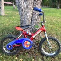 Детско колело за възраст 3-5 г, снимка 1 - Детски велосипеди, триколки и коли - 42924176