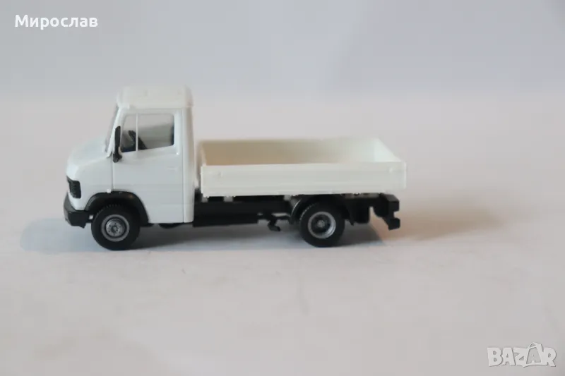 HERPA H0 1/87 MERCEDES BENZ 609 КАМИОН БУС МОДЕЛ КОЛИЧКА, снимка 1