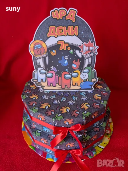 Картонена торта Among us, снимка 1
