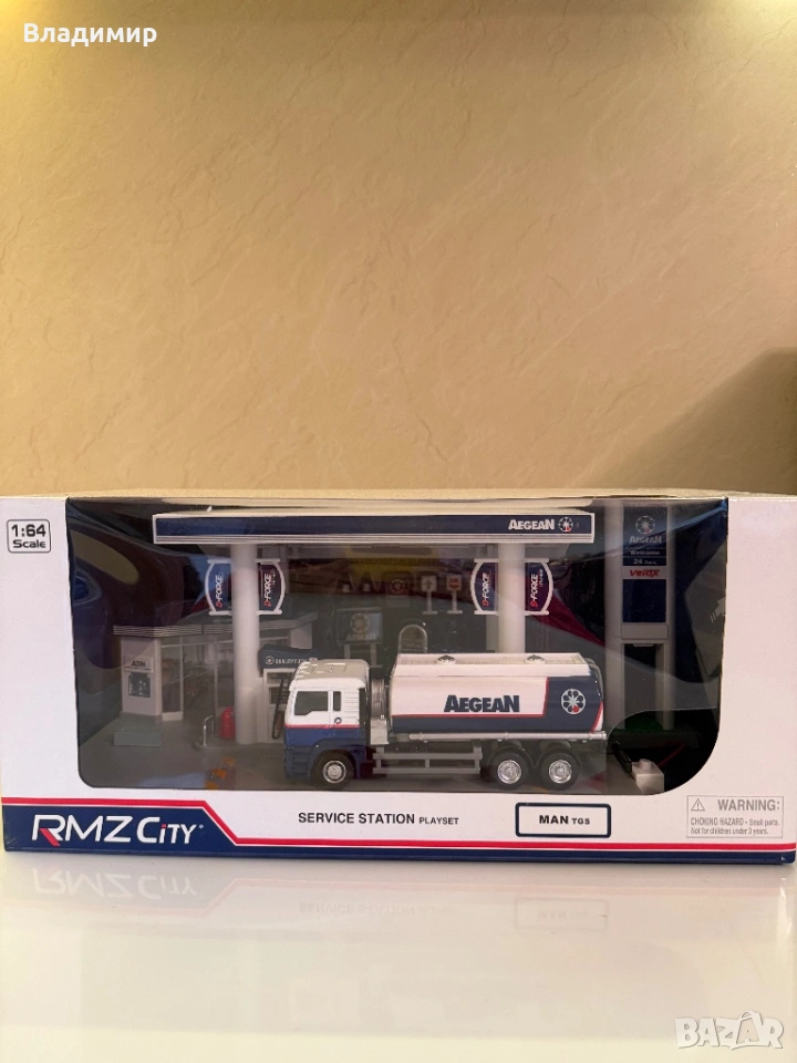 Колекционерски макет на бензиностанция, снимка 1